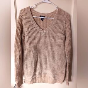 Rue 21 sweater size L